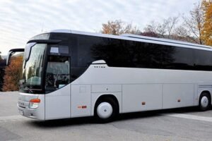 Read more about the article Coach Rental for Events in Europe: Seamless Group Transport