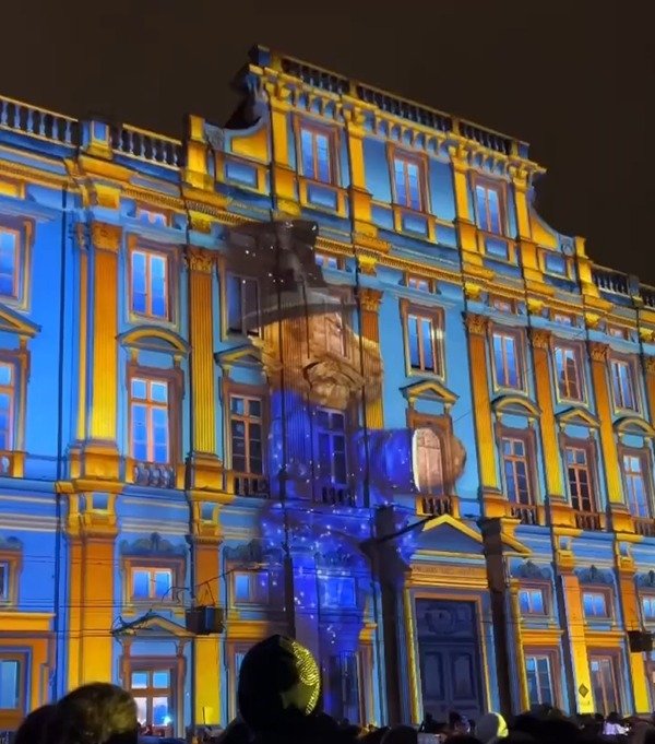 Fête des Lumières Lyon 2026 illuminations dans les rues de Lyon la nuit