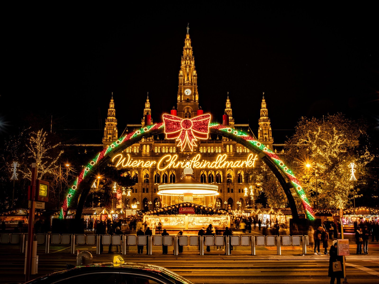 Read more about the article Wiener Weihnachtsmarkt: Die besten Weihnachtsmärkte in Wien 2026